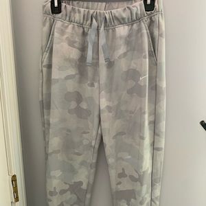 Nike Dri-Fit Size XS camo joggers